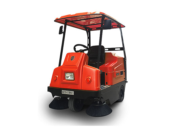 <b>W1450中型掃地車(chē)</b>