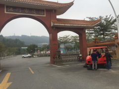 陵園掃地車(chē)案例