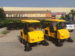 宏源陶瓷掃地車(chē)案例