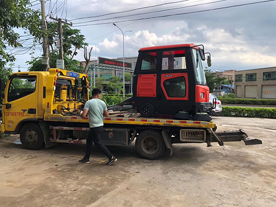 工業(yè)掃地機