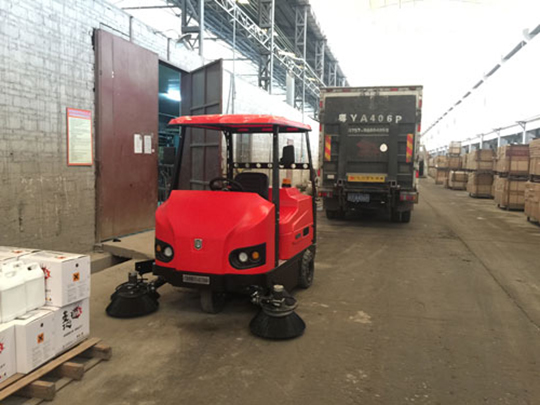 駕駛式掃地車(chē)為什么會(huì)發(fā)生電機(jī)故障